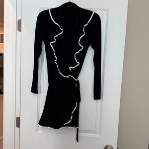 Forever 21 Elegant Black Top